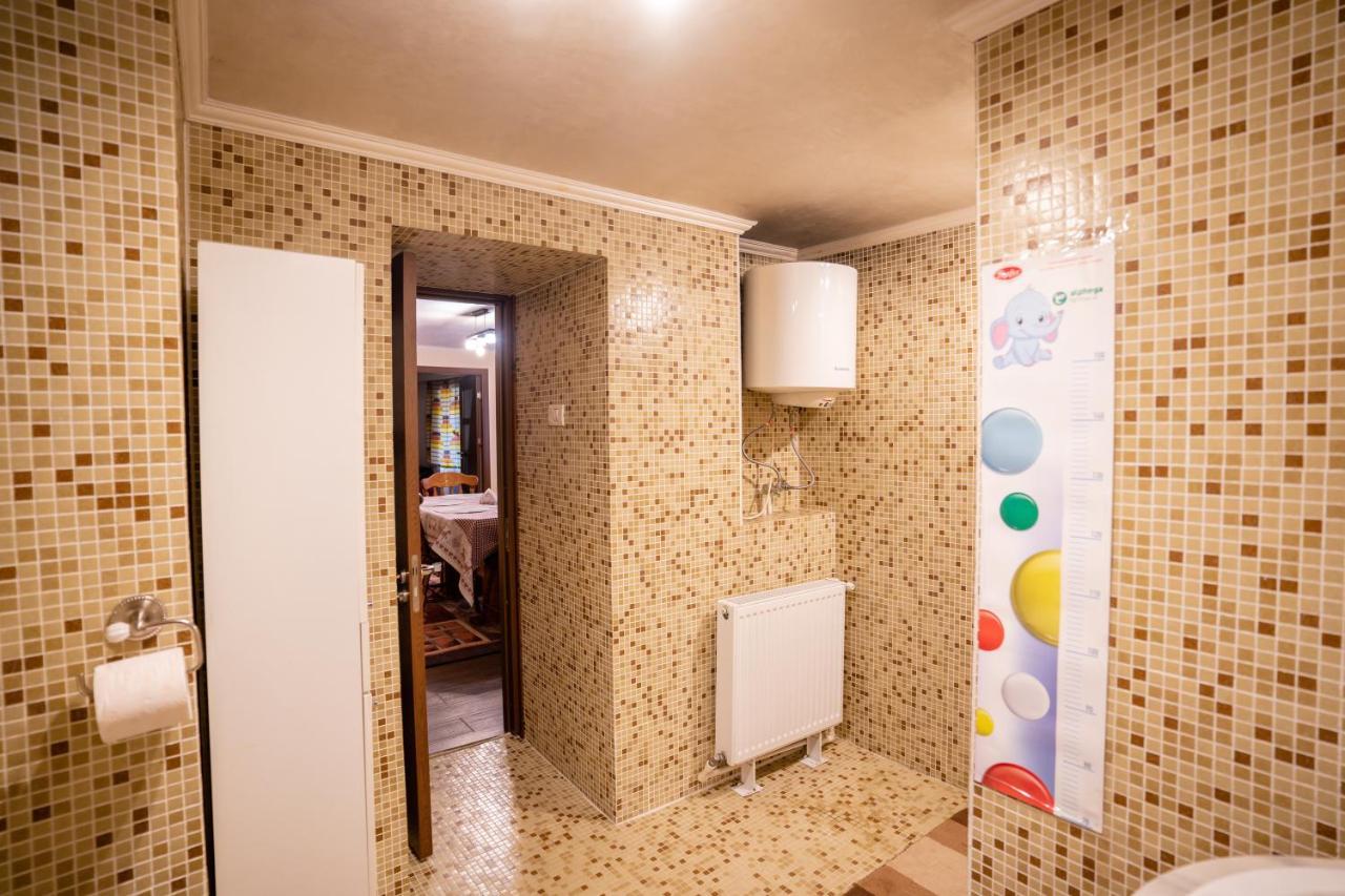 Mario'S Cozy Apartment Рышнов Экстерьер фото